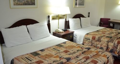 Economy Inn Seymour Zewnętrze zdjęcie